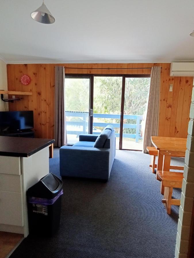 Alpha Centauri Townhouses Jindabyne Exterior photo