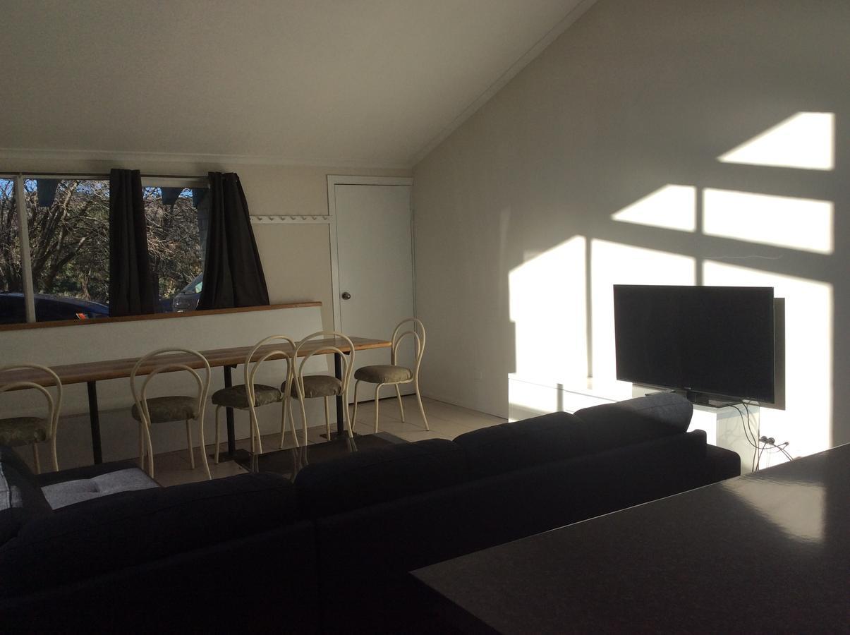Alpha Centauri Townhouses Jindabyne Exterior photo