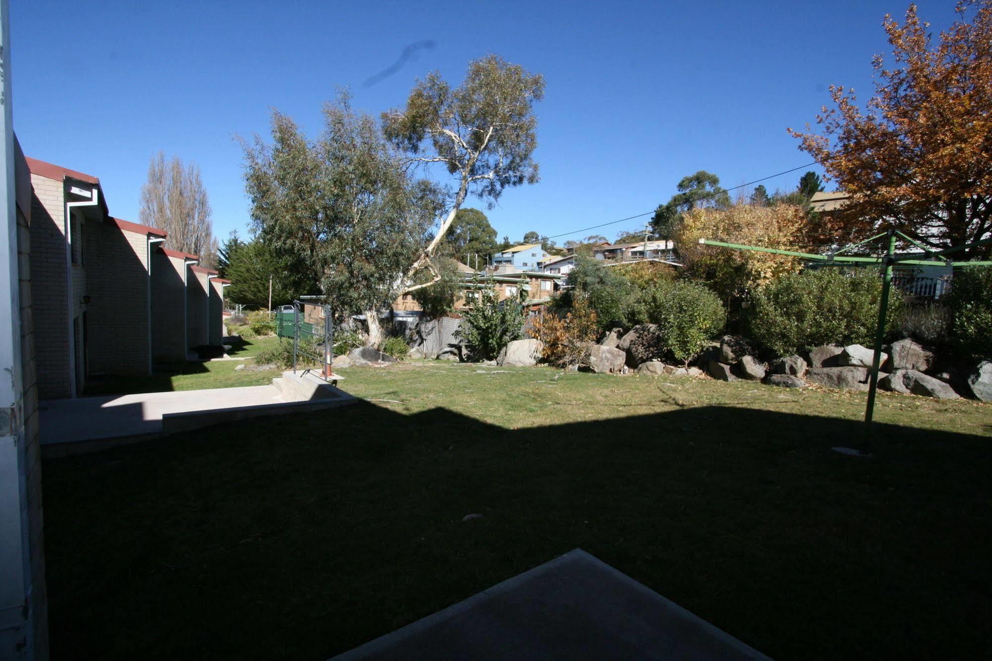 Alpha Centauri Townhouses Jindabyne Exterior photo
